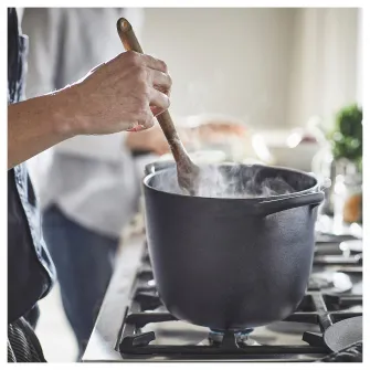 IKEA VARDAGEN Oala cu capac, fonta emailata mat/negru, 5 l