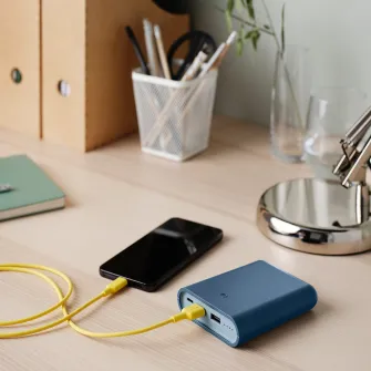 IKEA VARMFRONT Incarcator portabil, albastru inchis, 10400 mAh
