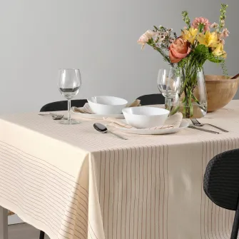 IKEA VIPPSTARR Fata de masa, dungat rosu/natur, 150x150 cm