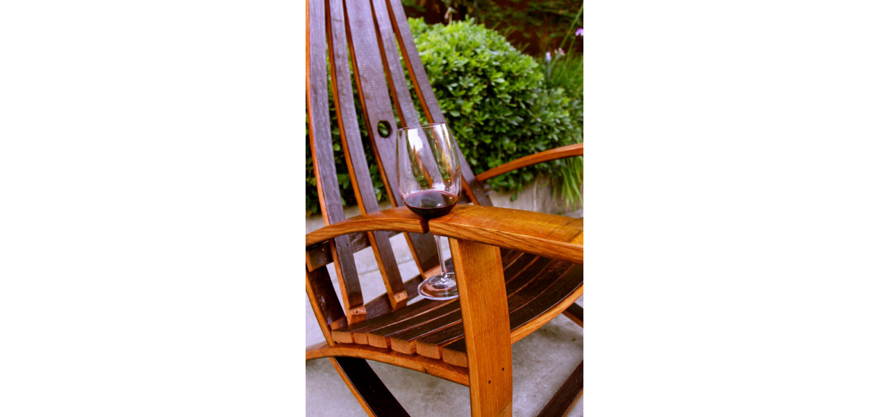 Scaunele de conferinta sunt rezistente la scurgerile de vin sau bauturi?