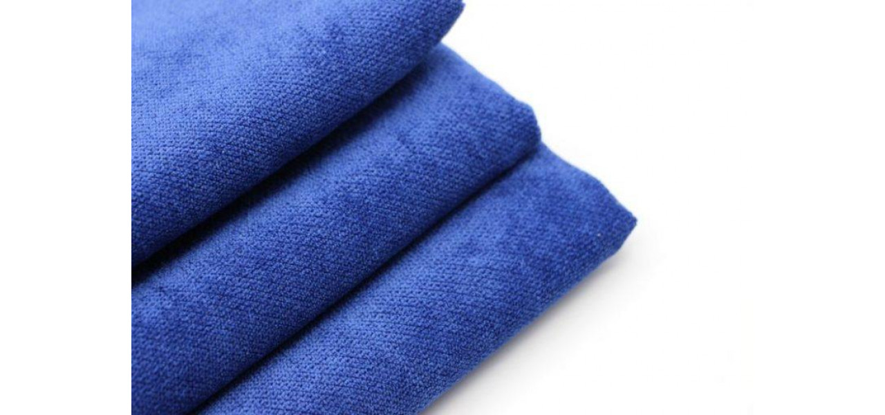 Instructiuni de ingrijire pentru canapele din velur-textil.