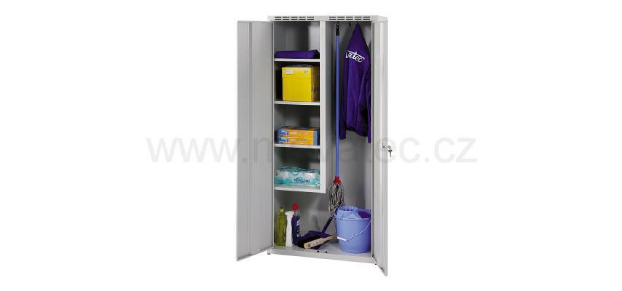 Produse de curatare recomandate pentru dulapuri cu balamale.