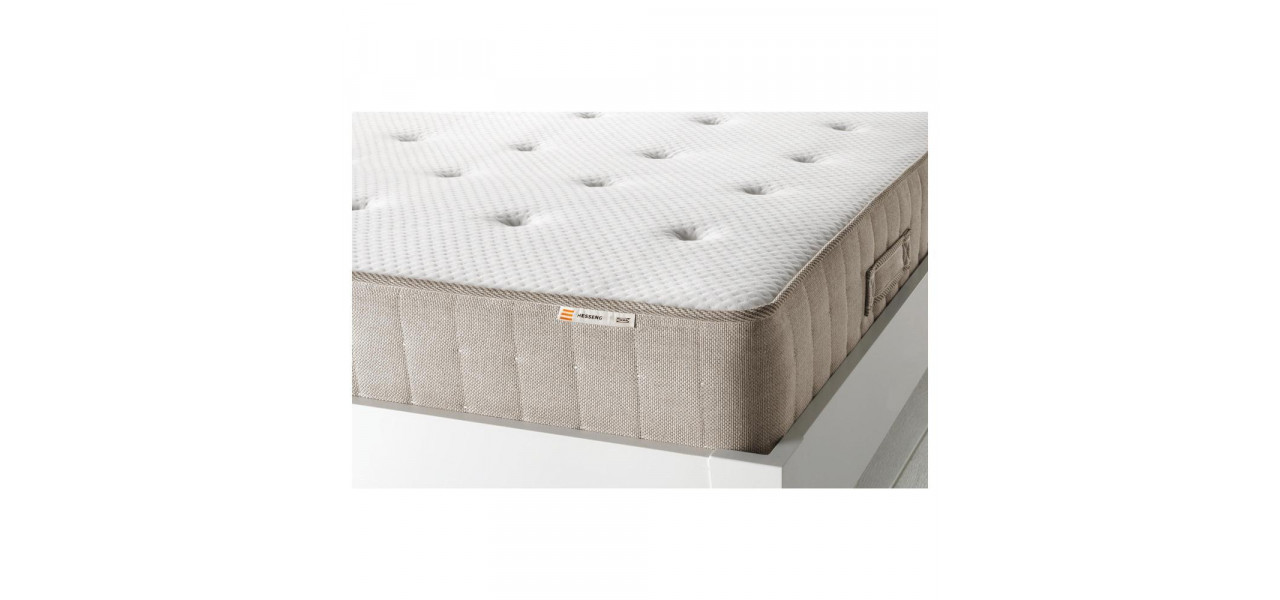 Gasirea unei saltele de 180x200 cm cu husa din material respirabila si care elimina umezeala.