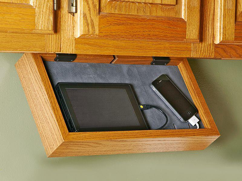 Pot gasi dulapuri solitare cu statii de incarcare incorporate pentru telefoane inteligente?
