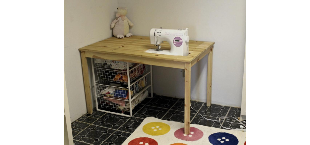 Poate fi folosita o masa extensibila ca masa de artizanat sau de cusut?
