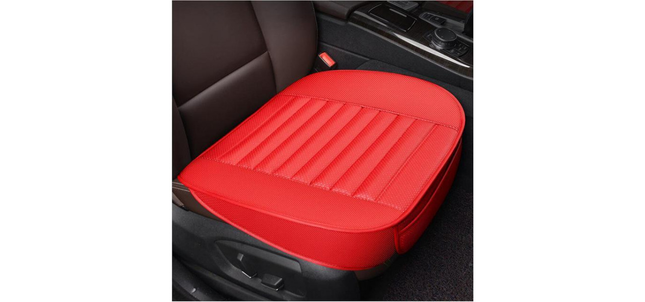 Scaunele din piele pot absorbi si retine mirosurile de la animalele de companie chiar si dupa curatare?