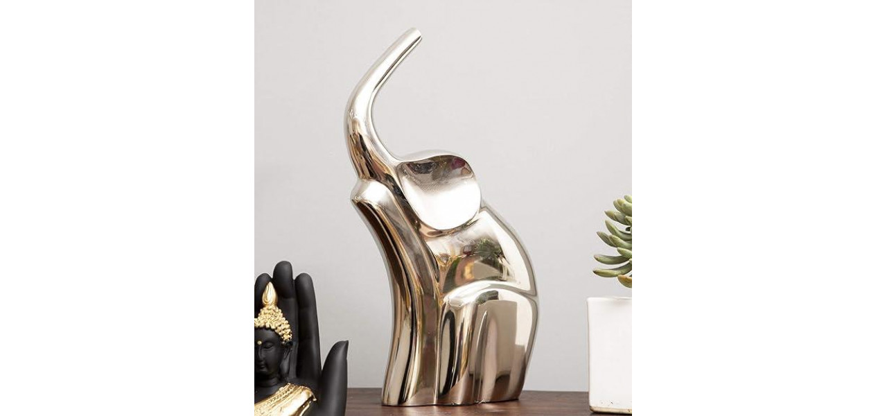 Pot fi folosite mesele de living pentru a afisa sculpturi sau figurine decorative?