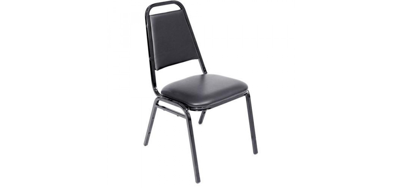 Scaunele de conferinta au un scaun cu perne?