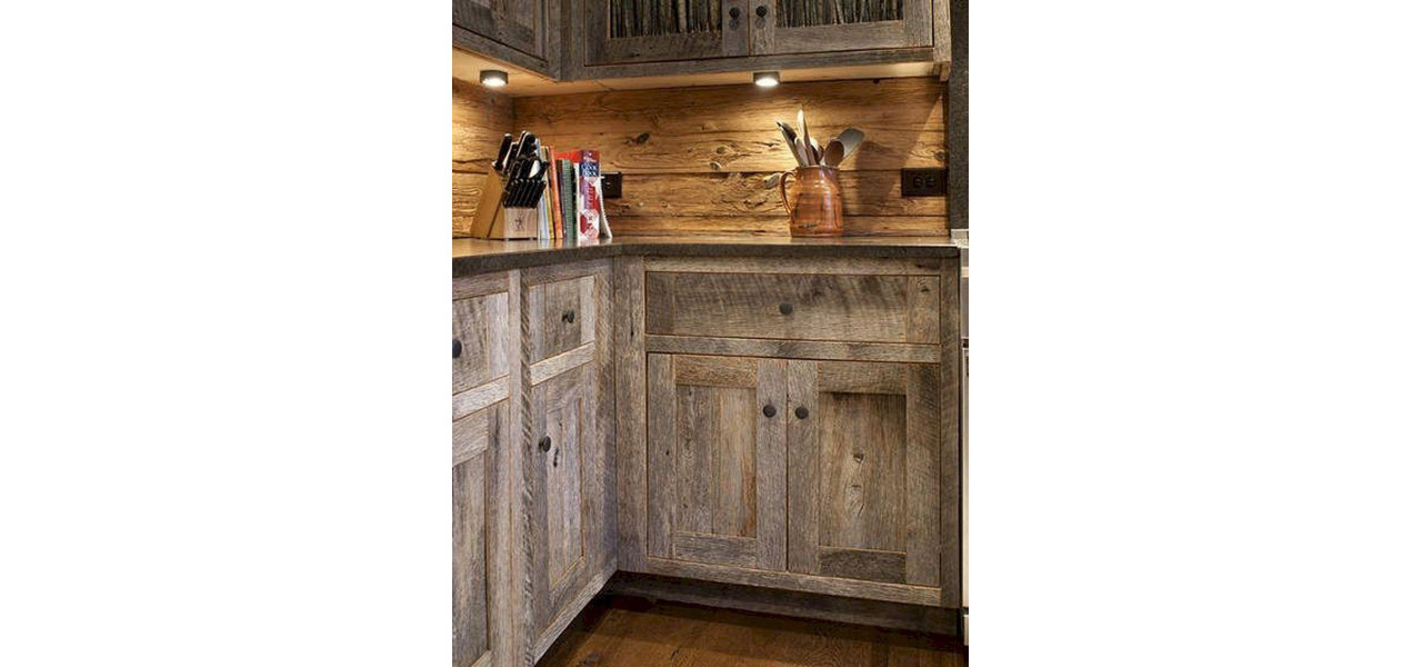 Alegerea stilului potrivit de dulap pentru o ferma sau un aspect rustic.
