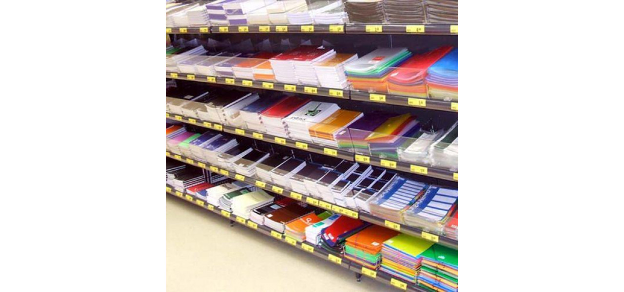 Acest raft este potrivit pentru depozitarea rechizitelor de birou sau a articolelor de papetarie?
