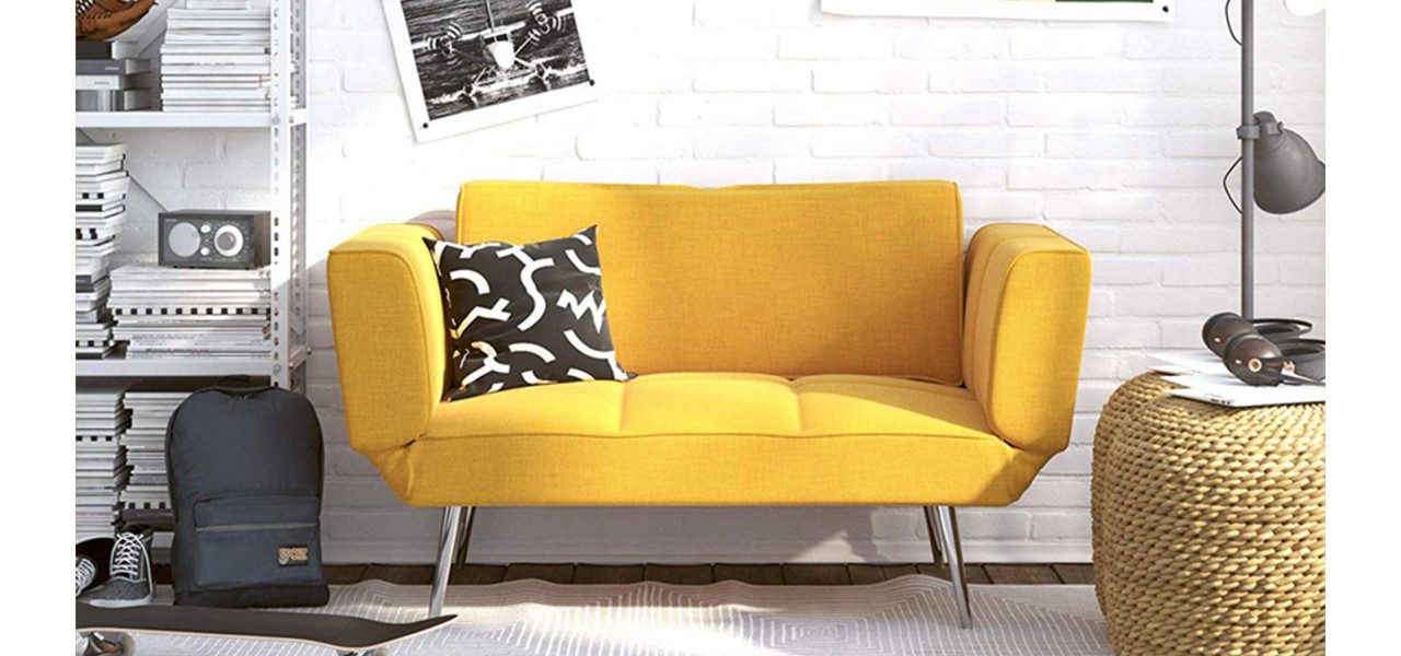 Avantajele canapelelor loveseat pentru spatii mai mici.