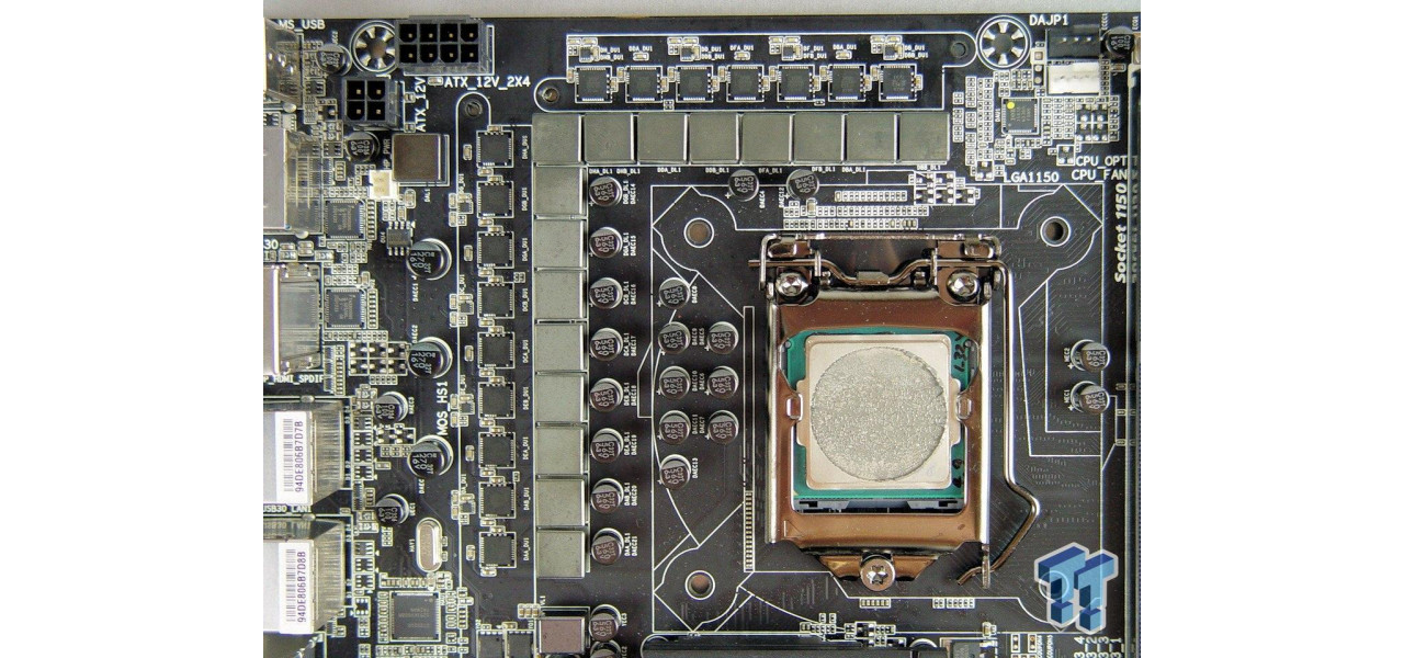O scufundare profunda in caracteristicile si tehnologiile placii de baza Gigabyte.