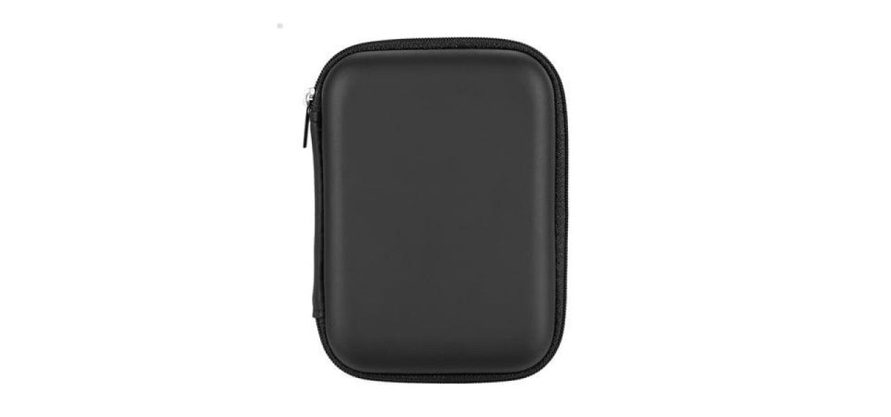 Accesorii pentru a va proteja hard diskul extern de supratensiunile electrice.