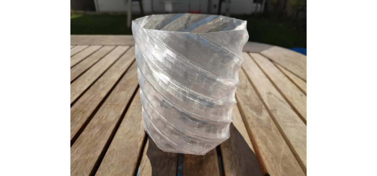 Progrese in filamentul PETG reciclat pentru imprimarea 3D durabila.