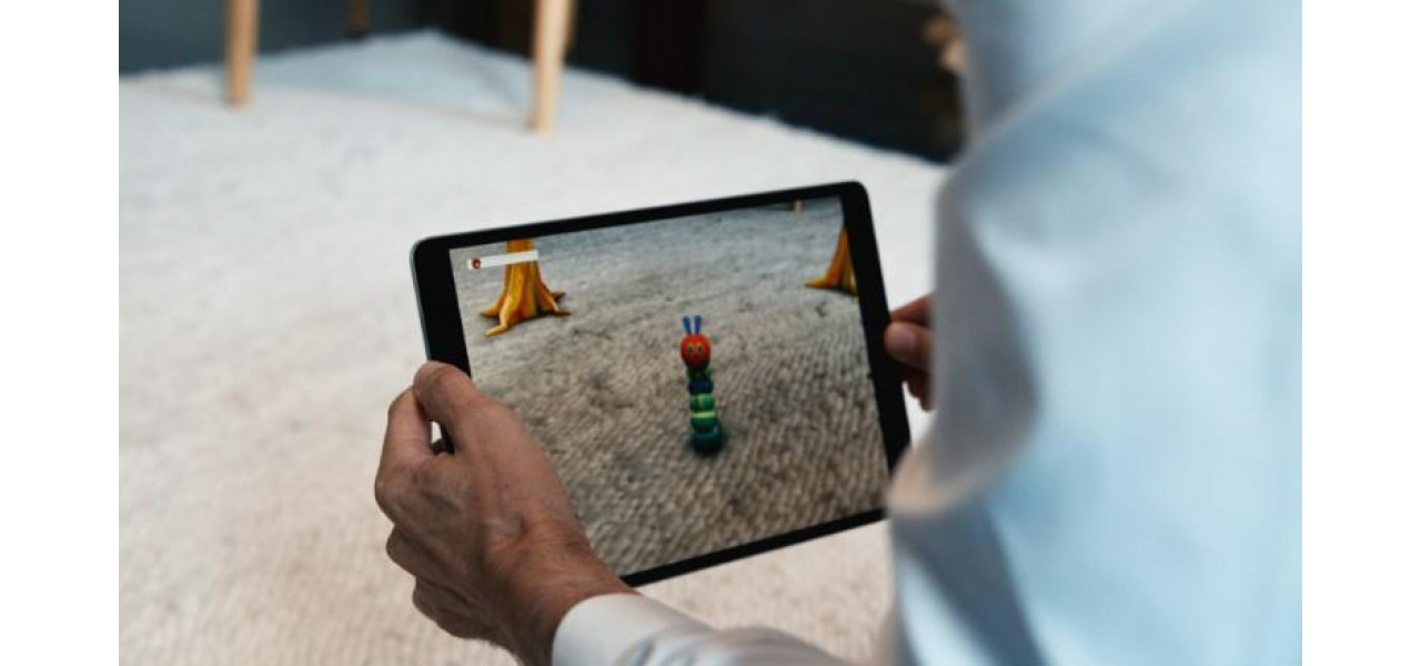 Laptopurile Apple si viitorul realitatii marite.
