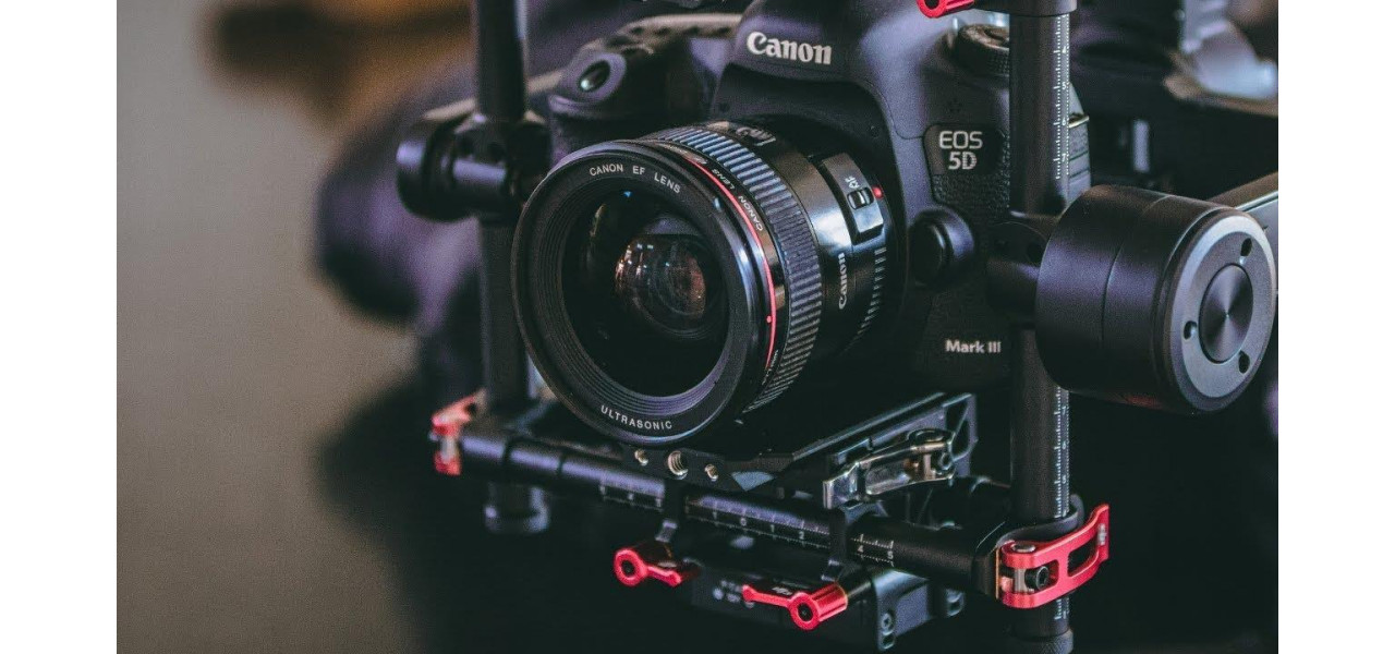 Dincolo de perfectiune Camere video Panasonic pentru realizarea de filme de nivel urmator.