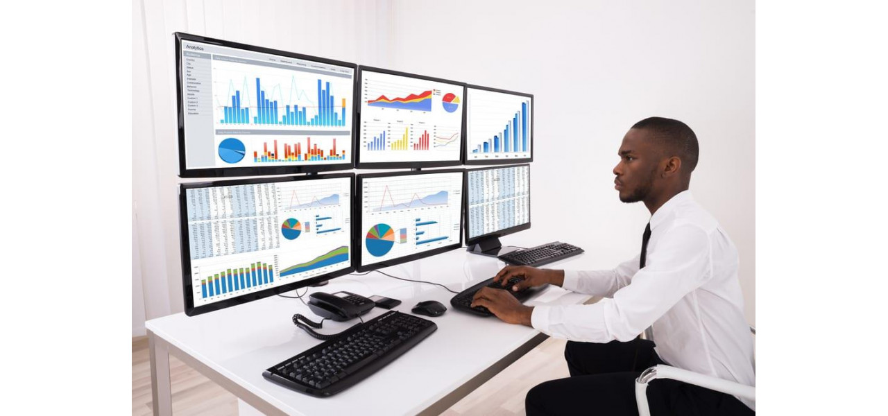 Cresteti-va productivitatea cu monitoarele BenQ.