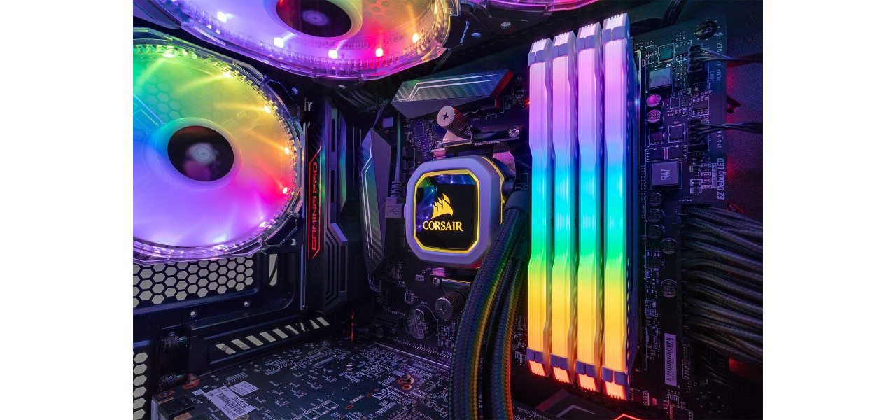 Corsair RGB Pro RAM Cresteti-va experienta de joc cu iluminare personalizata.