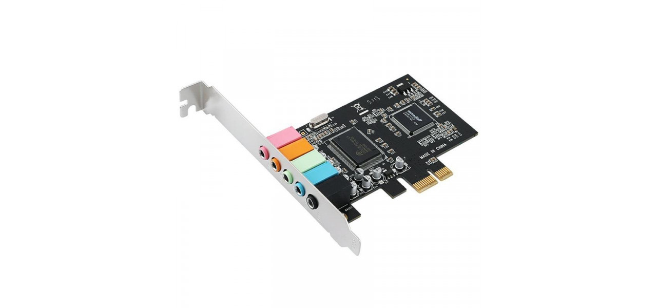 Creati o experienta de sunet surround pe computer si laptop cu placi de sunet.