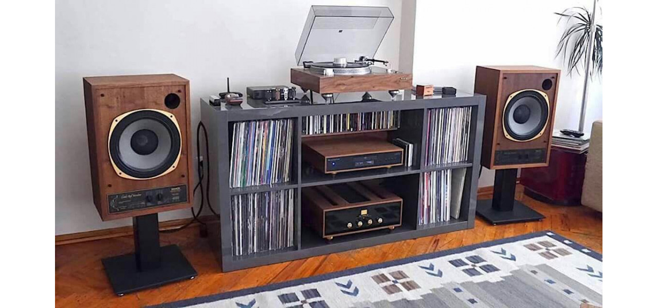 Stocare DVD si CD-uri pentru audiofili Pastrarea calitatii sunetului.