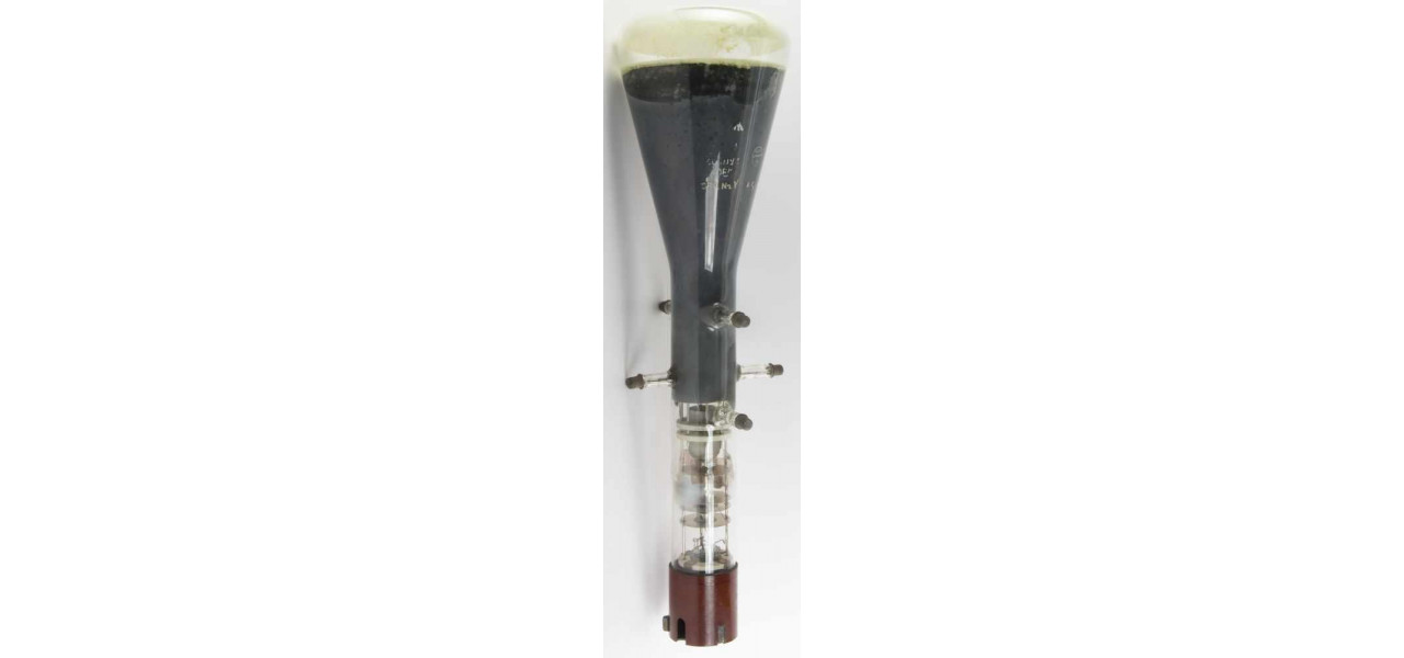 Ecrane: de la tuburi catodice la ecrane ultra-subtiri.