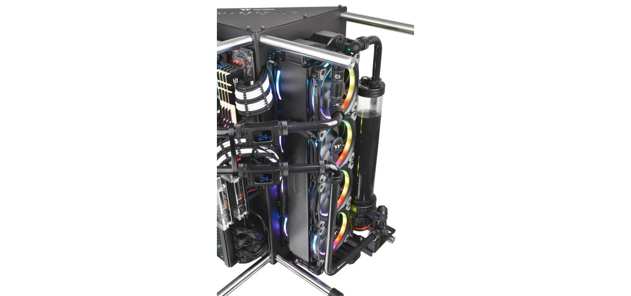 Cresteti-va experienta de calcul cu RAM Thermaltake.