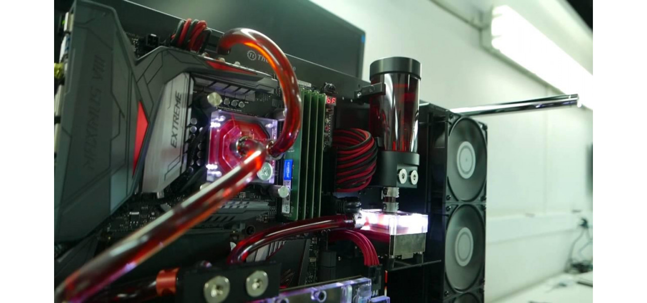 Cresteti-va echipamentul de jocuri: beneficiile RAM Thermaltake.