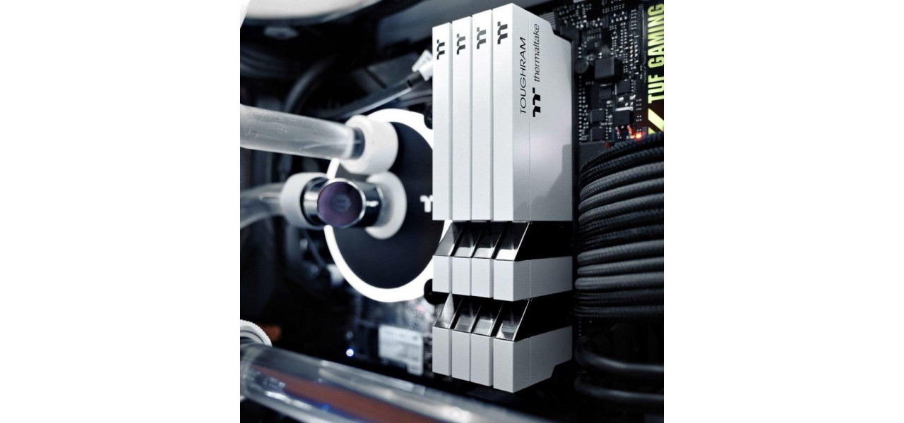 Cresterea experientei de joc: Magia RAM Thermaltake.