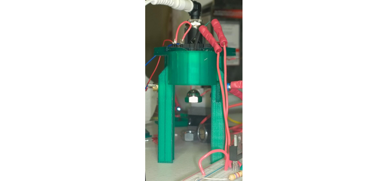 Imbunatatirea conductibilitatii electrice cu filament de imprimare 3D conductiv.