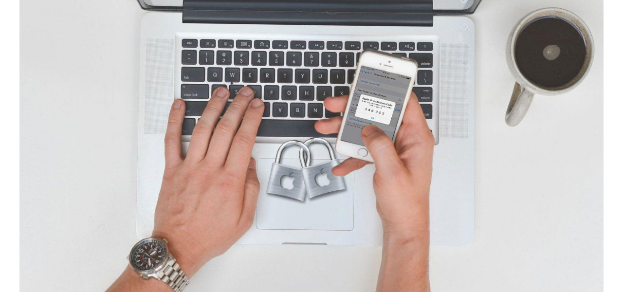 Imbunatatirea securitatii: laptopuri Apple si autentificare biometrica.