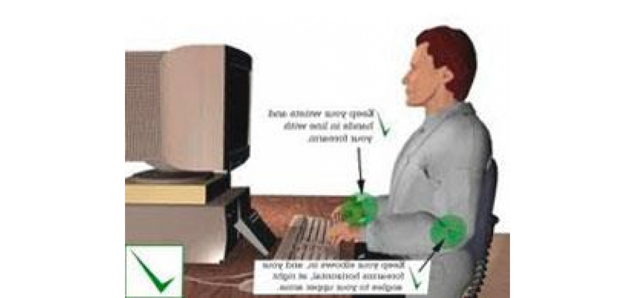 Periferice PC ergonomice pentru prevenirea tensiunii pe termen lung.
