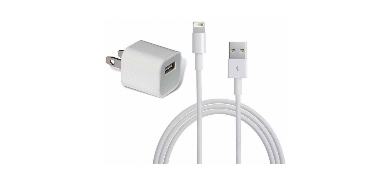 Explorand compatibilitatea conectorului Apple Lightning cu incarcatoarele pentru laptop.