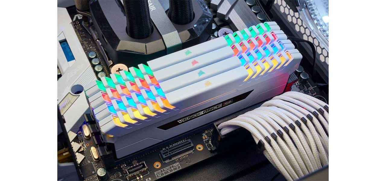 Rolul RAM Corsair in performanta de stocare si recuperare a datelor.