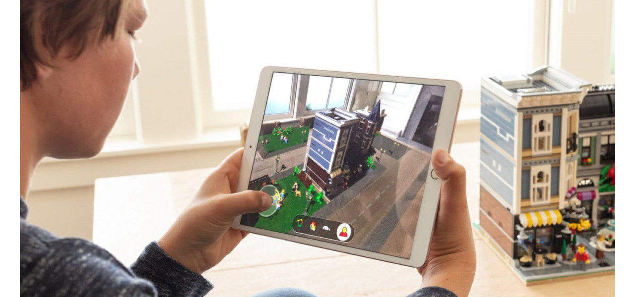 Explorarea software-ului PC pentru aplicatii de realitate augmentata.