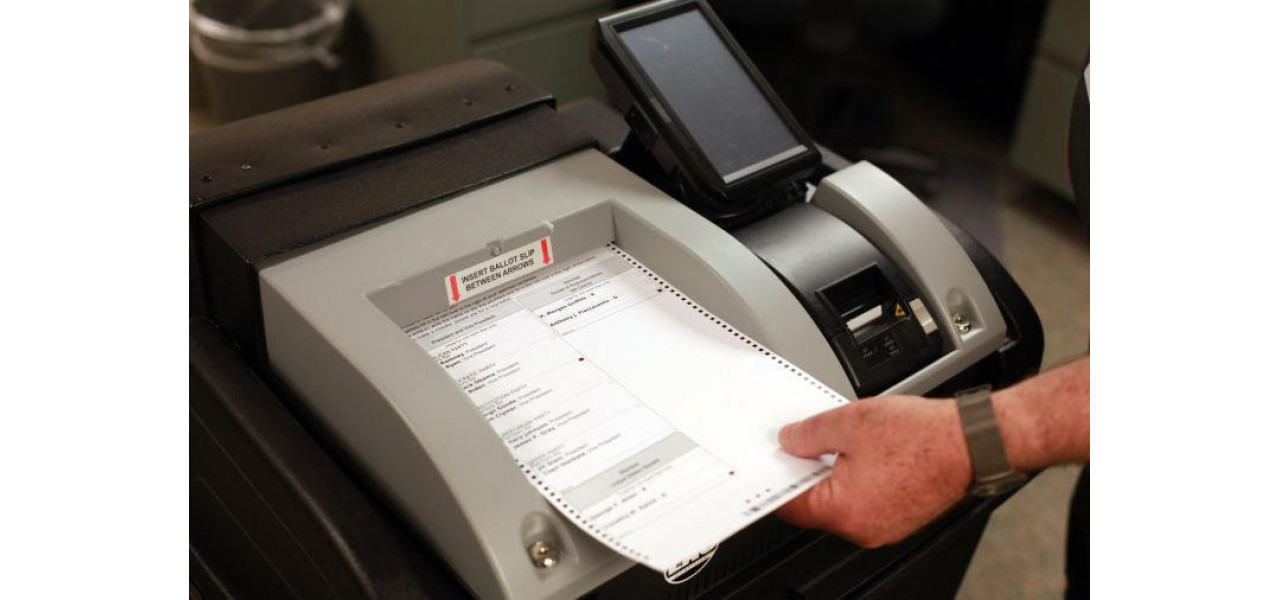 Explorarea rolului scanerelor in campaniile politice si sistemele de vot.
