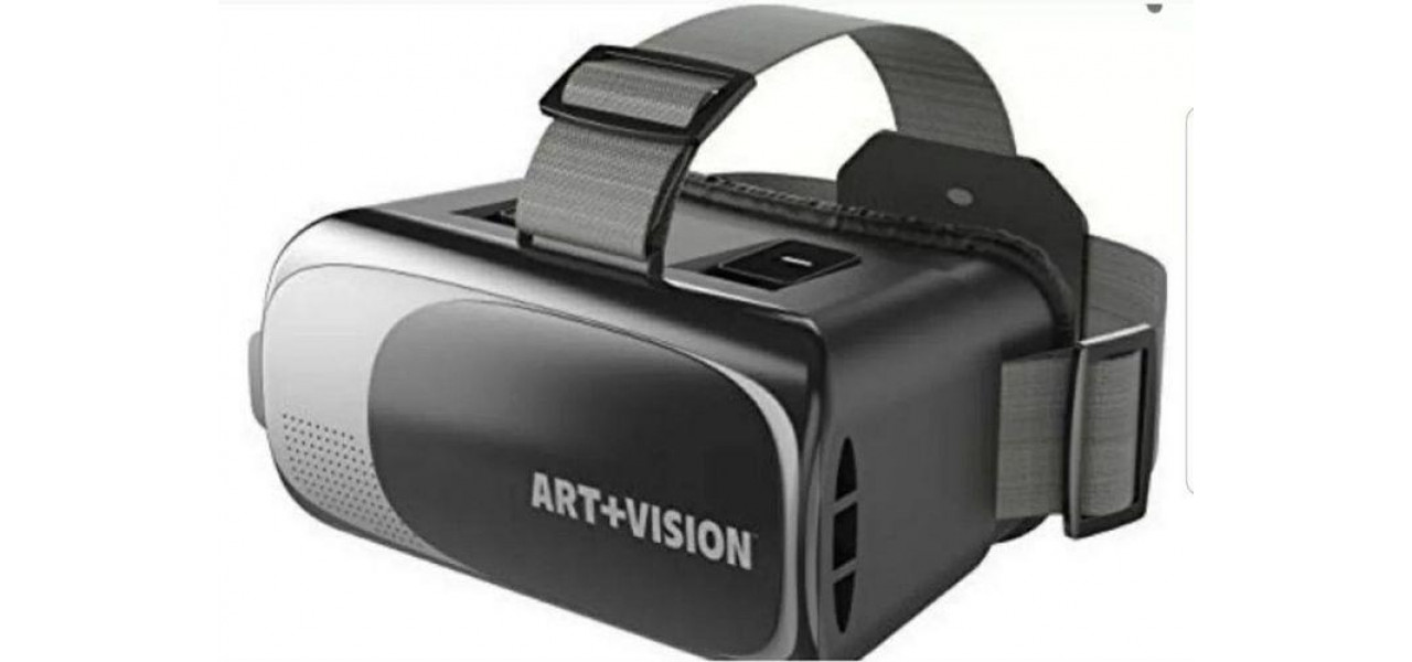 Accesorii pentru hard disk extern pentru creatorii de continut VR in realitate virtuala.