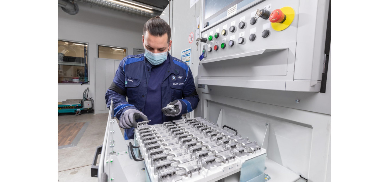 De la productie la reparatii: imprimarea 3D cu filament in industria auto.
