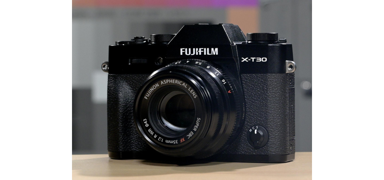 Fujifilm X-T30 vs X-T2: care aparat foto este cel mai bun upgrade pentru tine?.