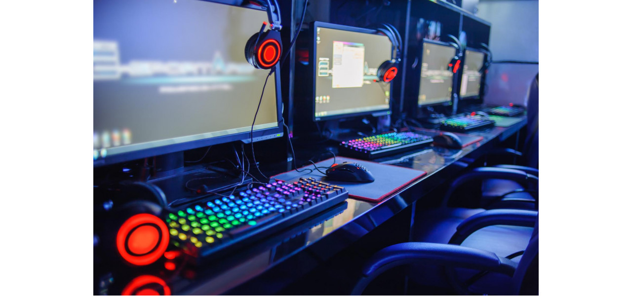 Gamers Unite: The Rise of Set Gaming Communities and Events.