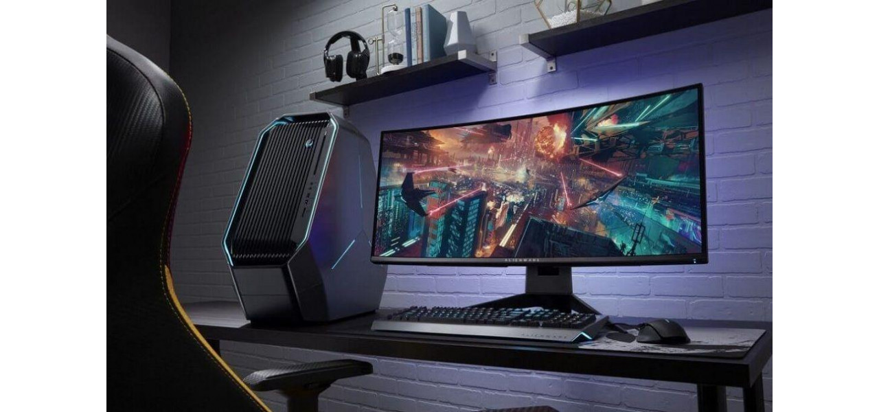 Joc in stil: personalizarea configuratiei cu monitoare Dell Alienware.