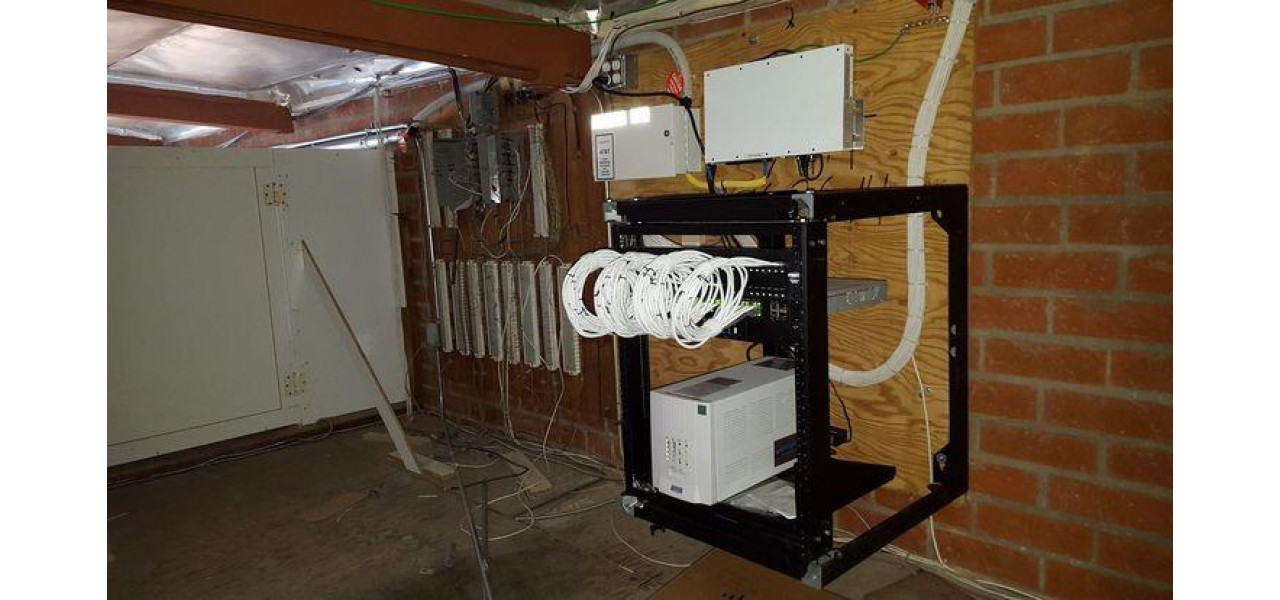 Cum va protejeaza unitatile UPS dispozitivele electronice de intreruperile de curent.