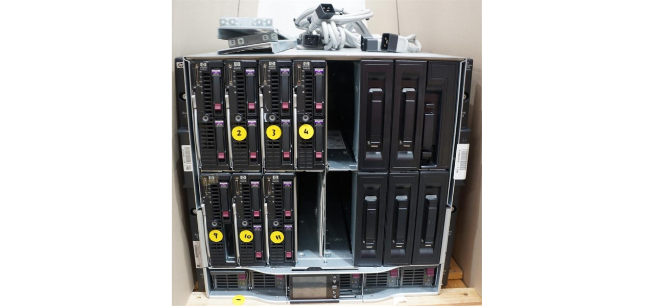 Carcasele HP BladeSystem simplifica gestionarea centrului de date.