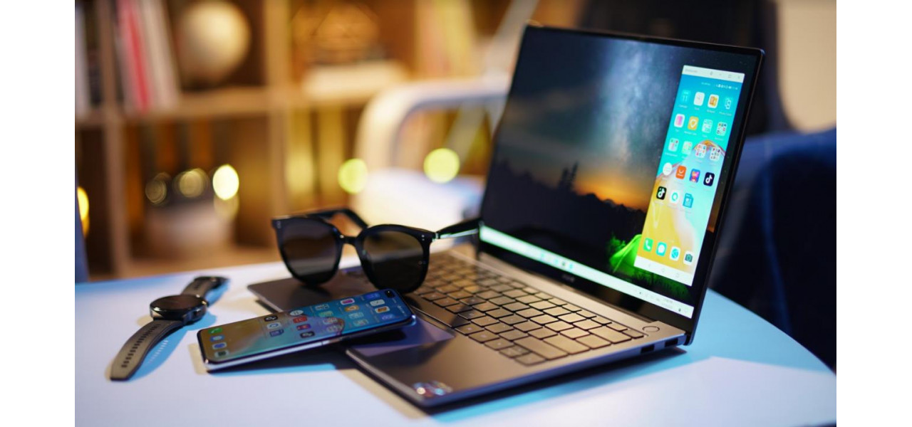 Laptopurile Huawei lupta impotriva oboselii de la locul de munca de acasa.