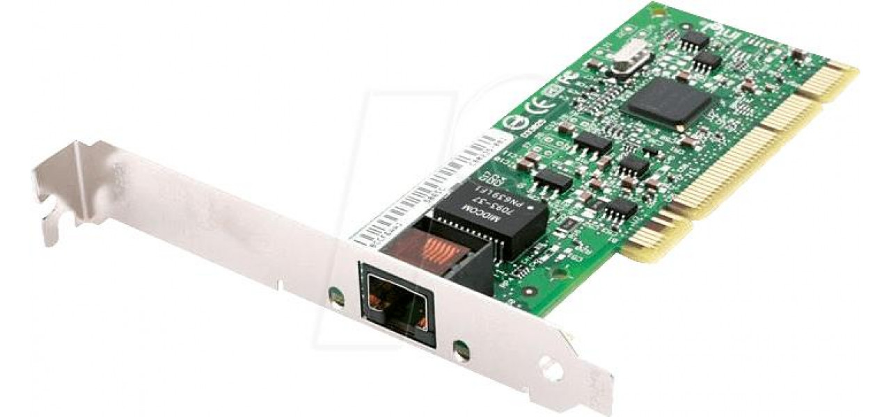 Placi de retea Intel pentru optimizarea conectivitatii centrului de date.