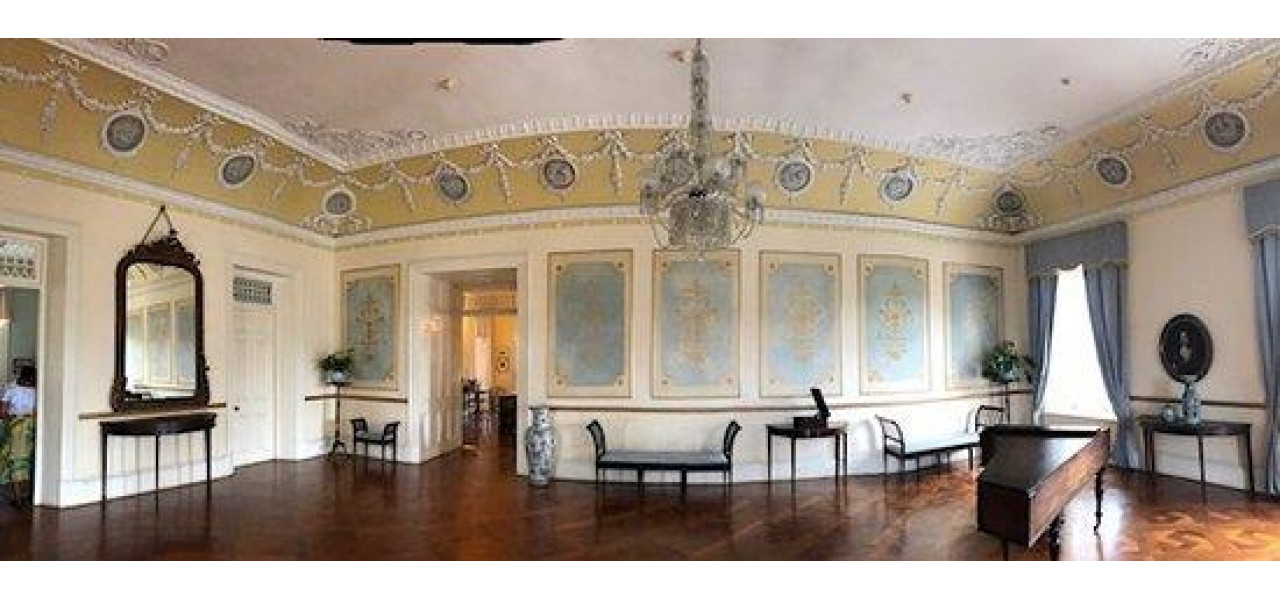Kingston Memories: redescoperirea elegantei salii de bal Devon House.