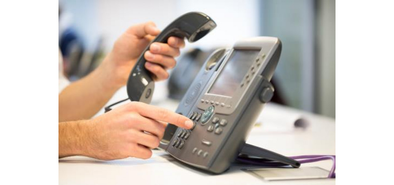 Telefoane fixe si comunicare la locul de munca Gasirea echilibrului potrivit.