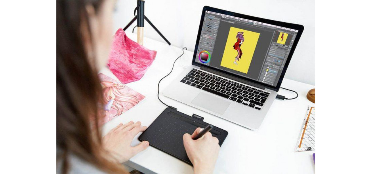Periferice pentru laptop pentru artisti digitali: elibereaza-ti creativitatea.