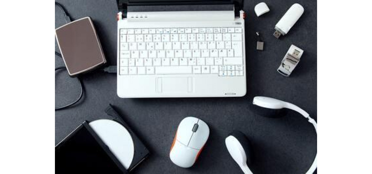 Periferice de laptop pentru web designeri: optimizati-va procesul de proiectare.