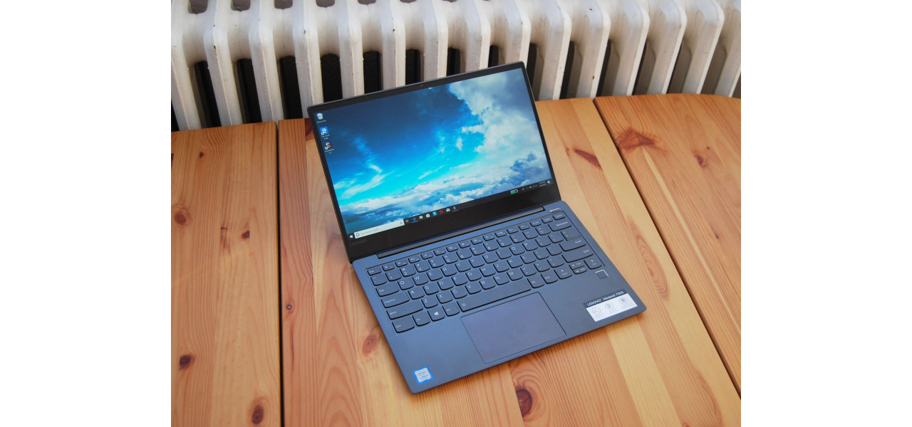 Lenovo IdeaPad 730S: Design elegant si modern cu performante fulgeratoare.