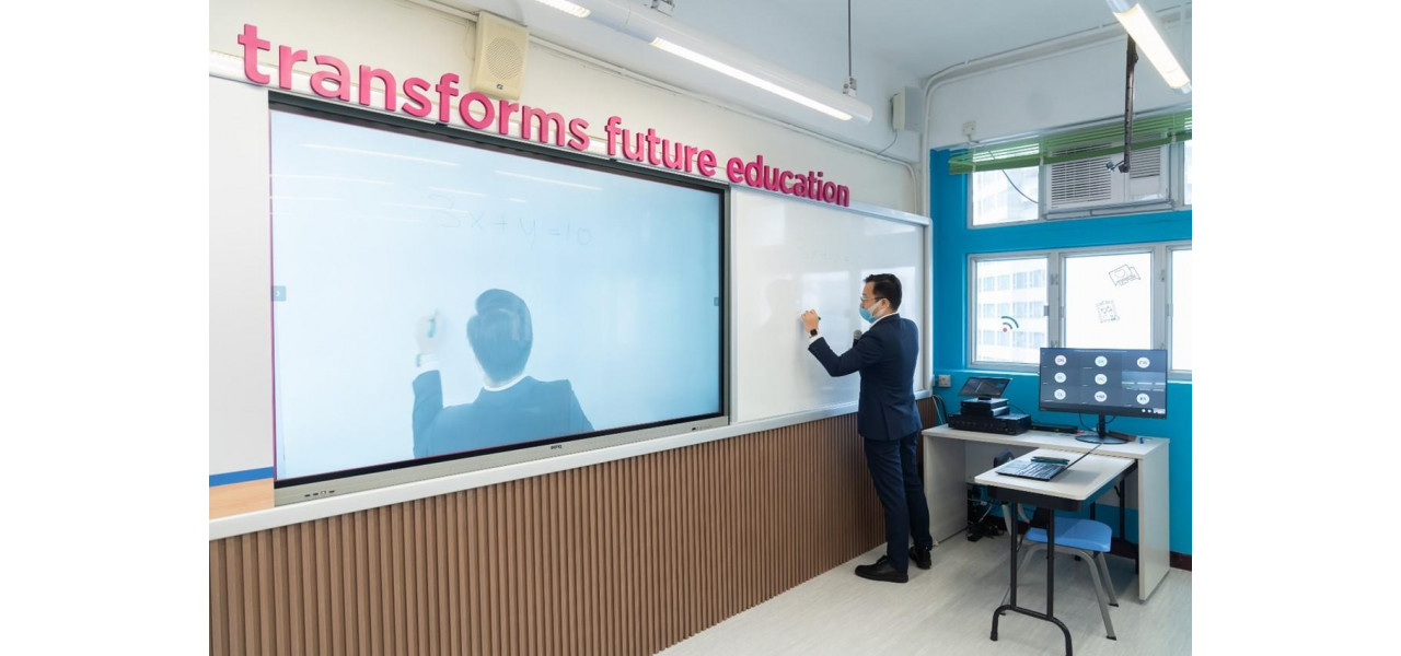 PC-urile Lenovo redefinind experienta in clasa pentru studenti.